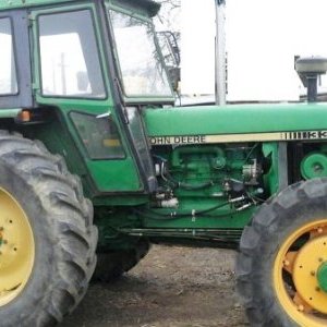 foto 103HP traktor JD3340 Deere